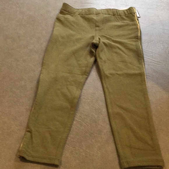 CAT AND JACK PANTS GREEN COLOR - Picture 3 of 8